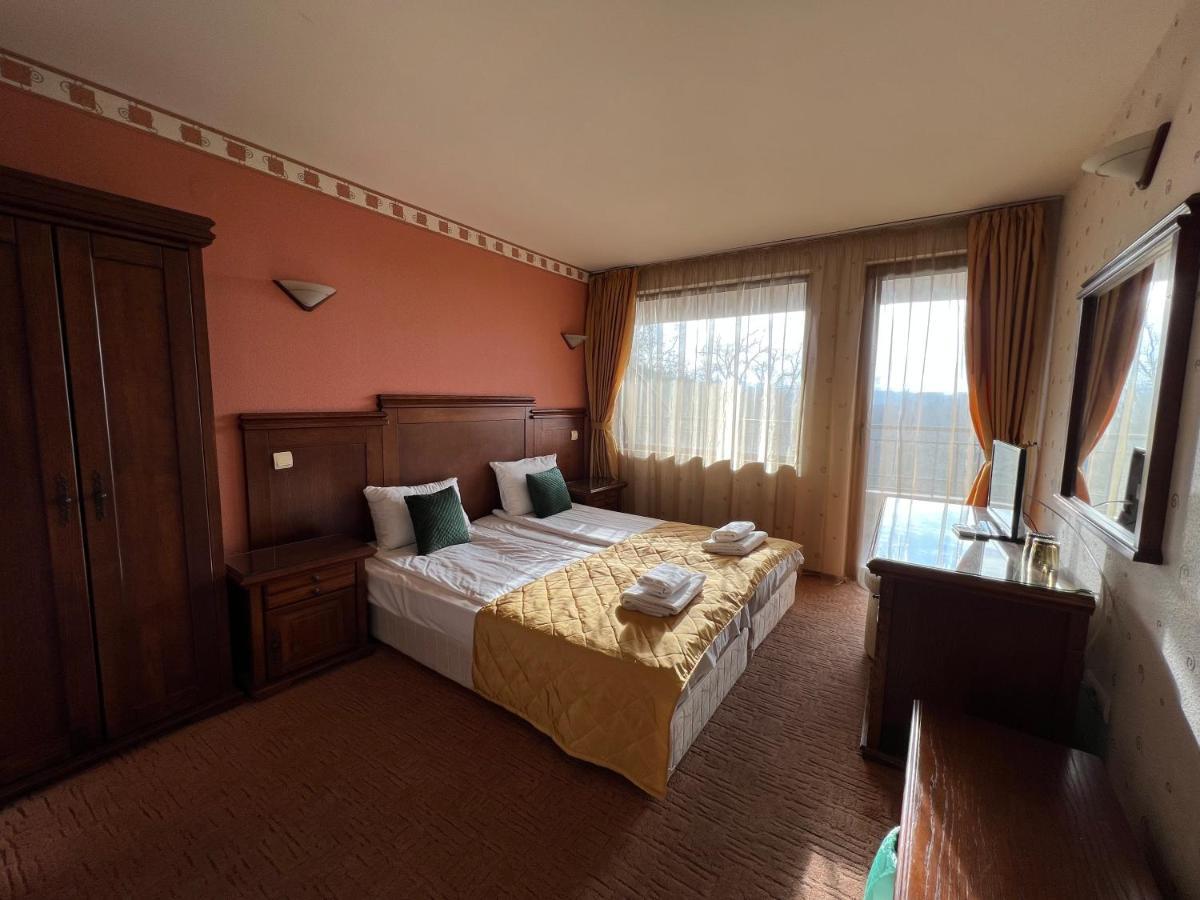 Hotel Bolyari فيليكو ترنوفو المظهر الخارجي الصورة